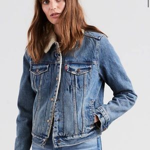 levi’s denim fur jacket